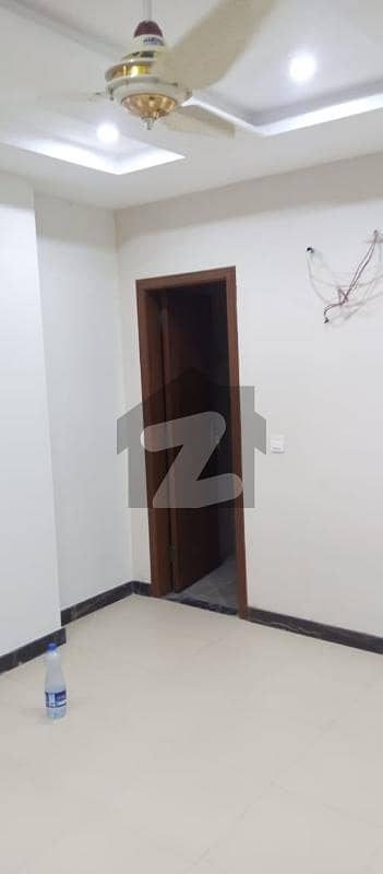380 Square Feet Room In Gulberg Of Islamabad Is Available For Rent