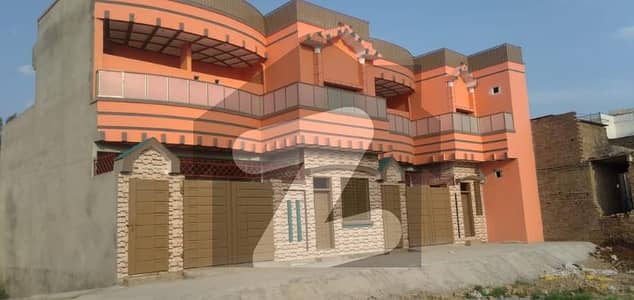 کینال روڈ مردان میں 5 کمروں کا 6 مرلہ مکان 93 لاکھ میں برائے فروخت۔