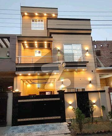 Prime Location 4 Marla House Is Available For sale In Bismillah Housing Scheme - Block A