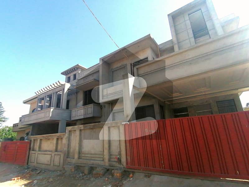 2250 Square Feet House For Sale In Adiala Road