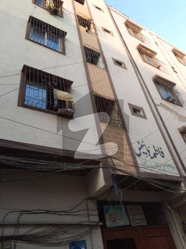 2 Bed Dd Flat Available For Sale At Punjab colony