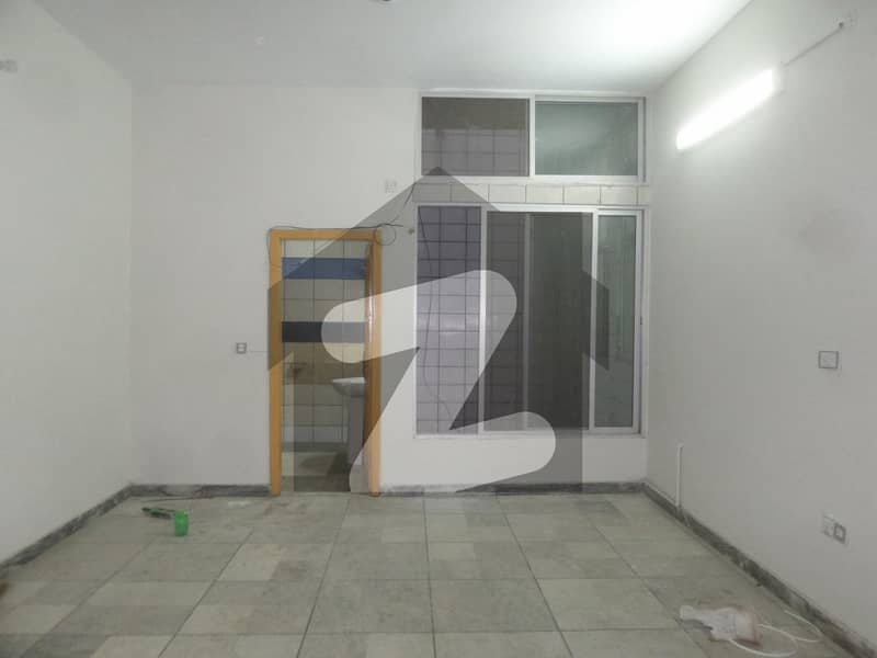1800 Square Feet House In Central G-13/2 For rent