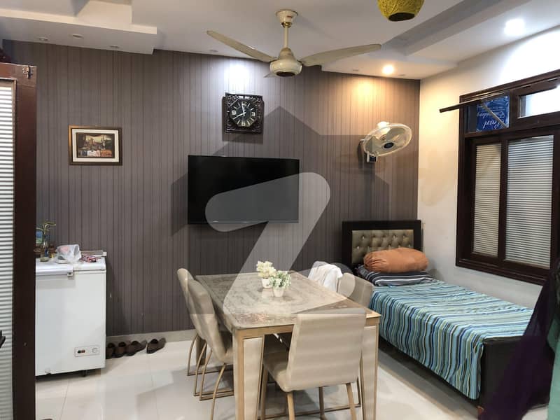 Upper Portion Of 1080 Square Feet In Bufferzone - Sector 15-B For Sale