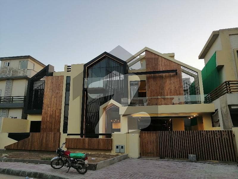 بحریہ ٹاؤن فیز 8 بحریہ ٹاؤن راولپنڈی راولپنڈی میں 6 کمروں کا 15 مرلہ مکان 6.5 کروڑ میں برائے فروخت۔