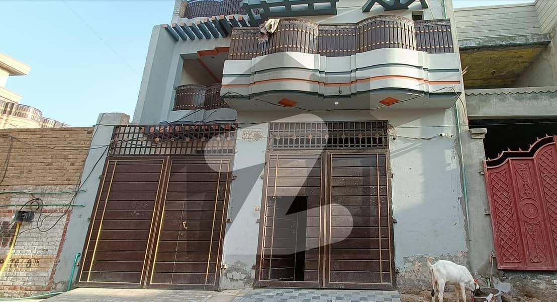گلبرگ پشاور میں 4 کمروں کا 7 مرلہ مکان 37 ہزار میں کرایہ پر دستیاب ہے۔