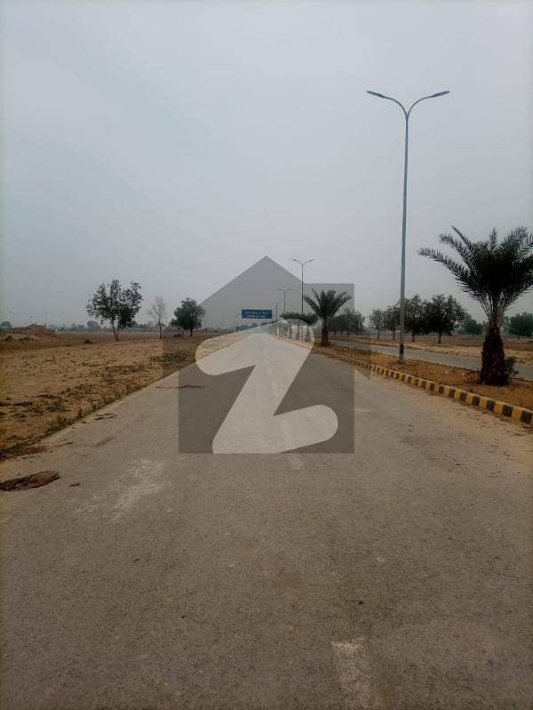 5 MARLA POSSESSION RESIDENTIAL PLOT FOR SALE IN KHAYABAN E AMIN C BLOCK LAHORE.