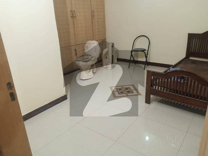 I. 8 Beautiful Flat For Rent For Bachelors