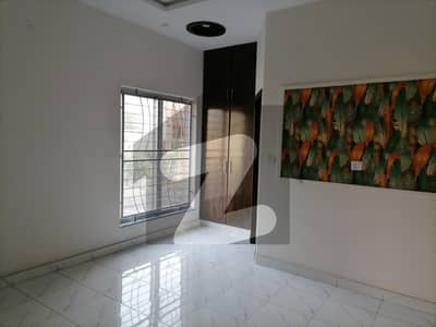 In Eden Residencia House Sized 5 Marla For rent