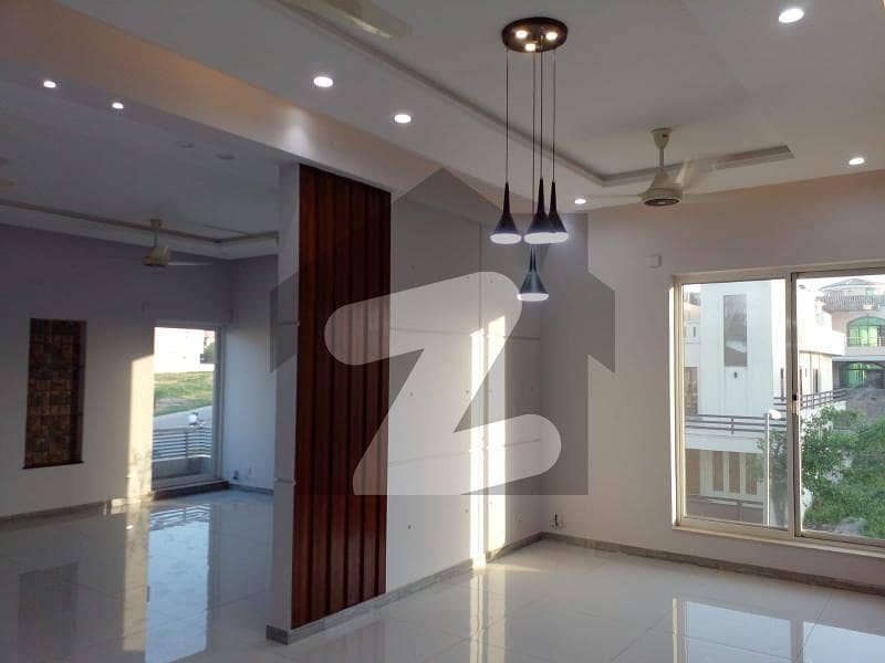 Perfect 4500 Square Feet Upper Portion In Dha Defence Phase 2 For Rent