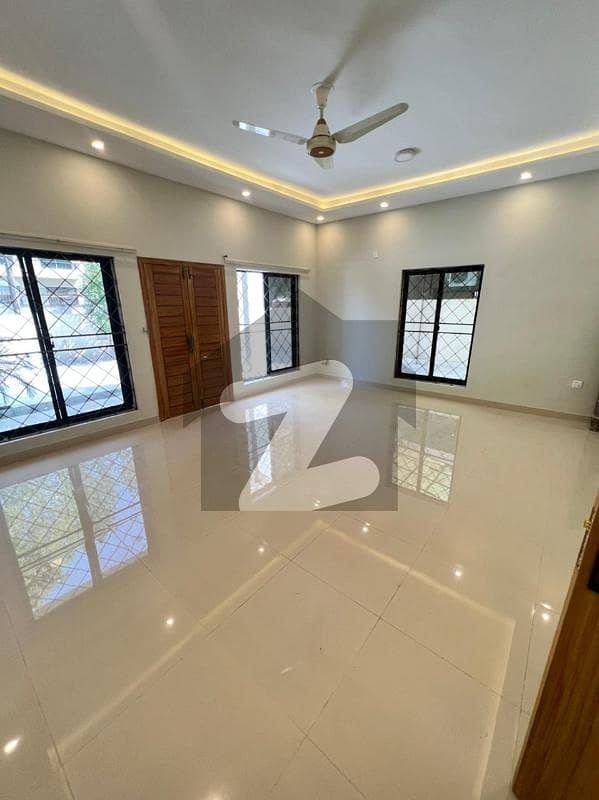 F-8 BEAUTIFUL GROUND PORTION FOR RENT F-8 BEAUTIFUL GROUND PORTION FOR RENT