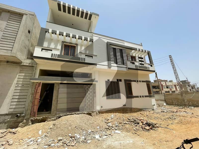 الخیر ہاؤسنگ سکیم حیدر آباد میں 6 کمروں کا 6 مرلہ مکان 2 کروڑ میں برائے فروخت۔