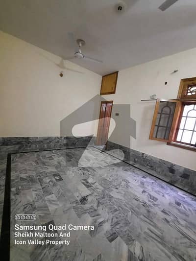 2250 Square Feet Lower Portion In Sheikh Maltoon Town For Rent