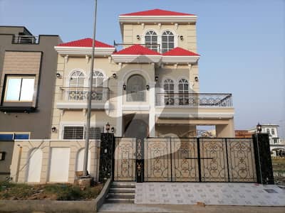 10 Marla Brand New House For Sale in Citi Housing Gujranwala Block-FF