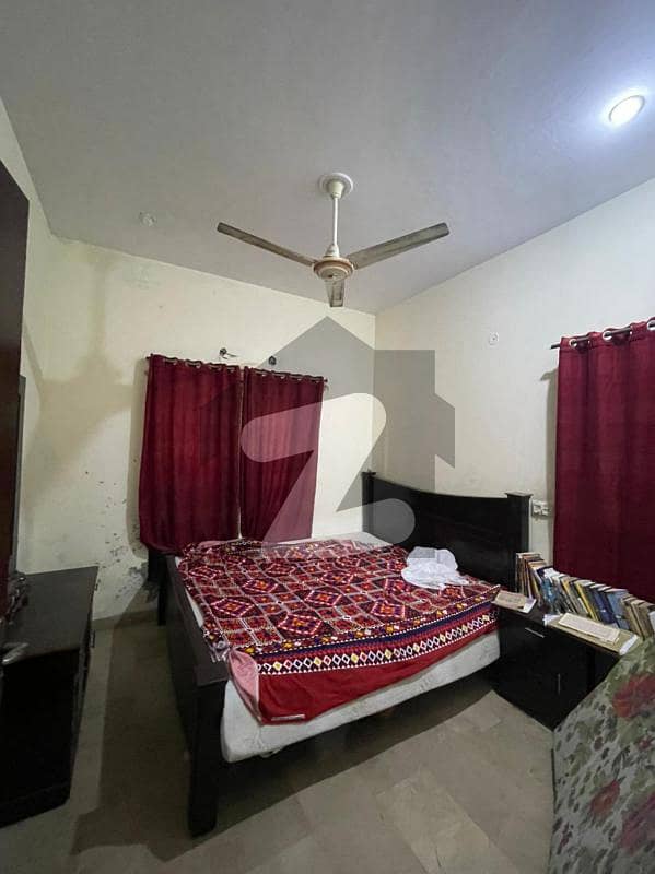 او ایل سی ۔ بلاک اے اوورسیز لو کاسٹ بحریہ آرچرڈ فیز 2 بحریہ آرچرڈ لاہور میں 3 کمروں کا 5 مرلہ مکان 1.1 کروڑ میں برائے فروخت۔