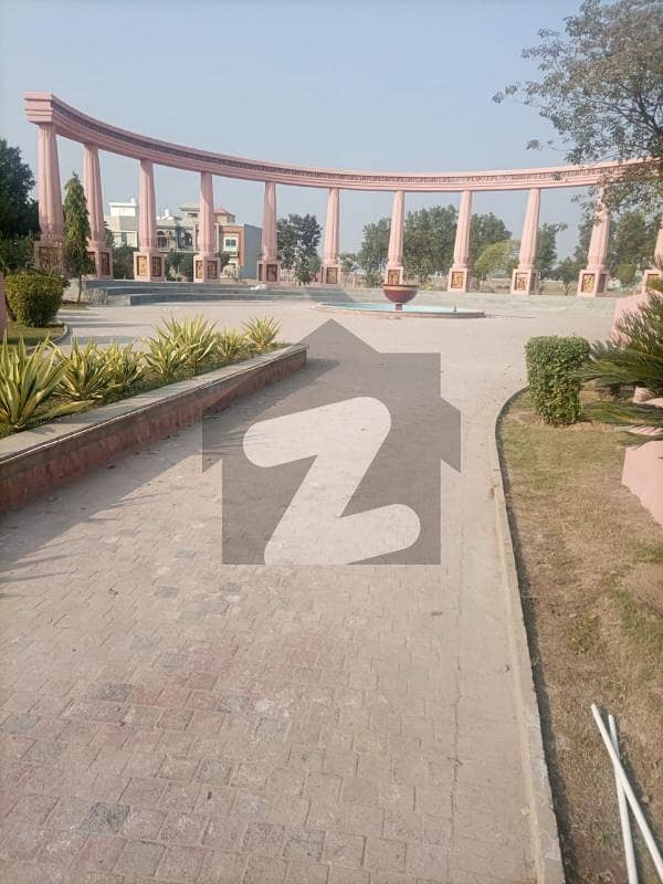 خیابان امین - بلاک ایم خیابانِ امین لاہور میں 5 مرلہ رہائشی پلاٹ 52 لاکھ میں برائے فروخت۔