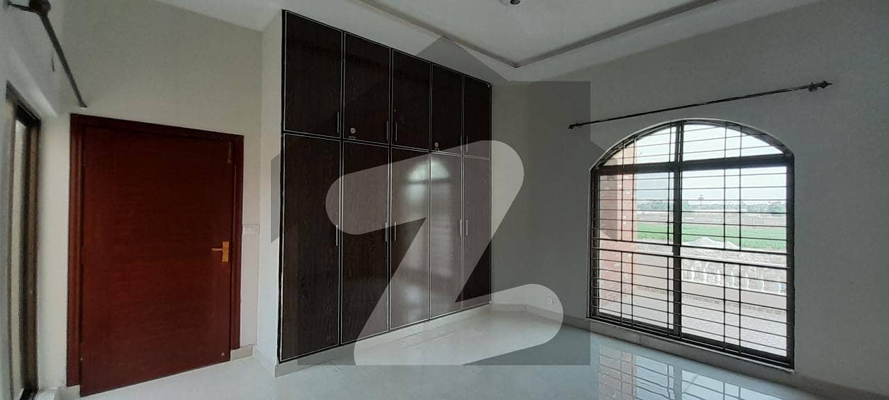 ڈی ایچ اے ڈیفنس ۔ سیکٹر ڈی ڈی ایچ اے ڈیفینس بہاولپور میں 4 کمروں کا 15 مرلہ مکان 2.6 کروڑ میں برائے فروخت۔