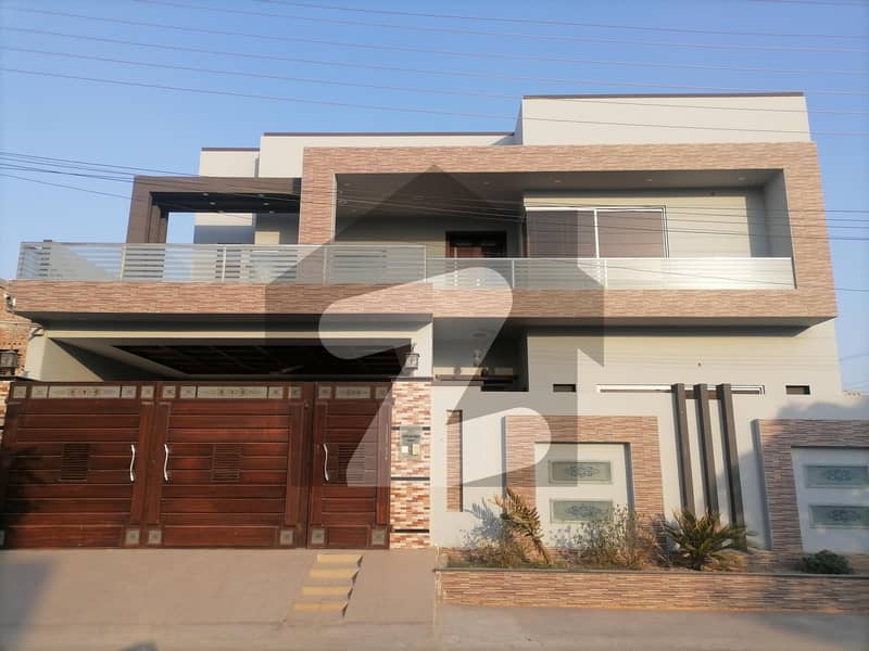 2250 Square Feet House Situated In Canal Garden For Sale