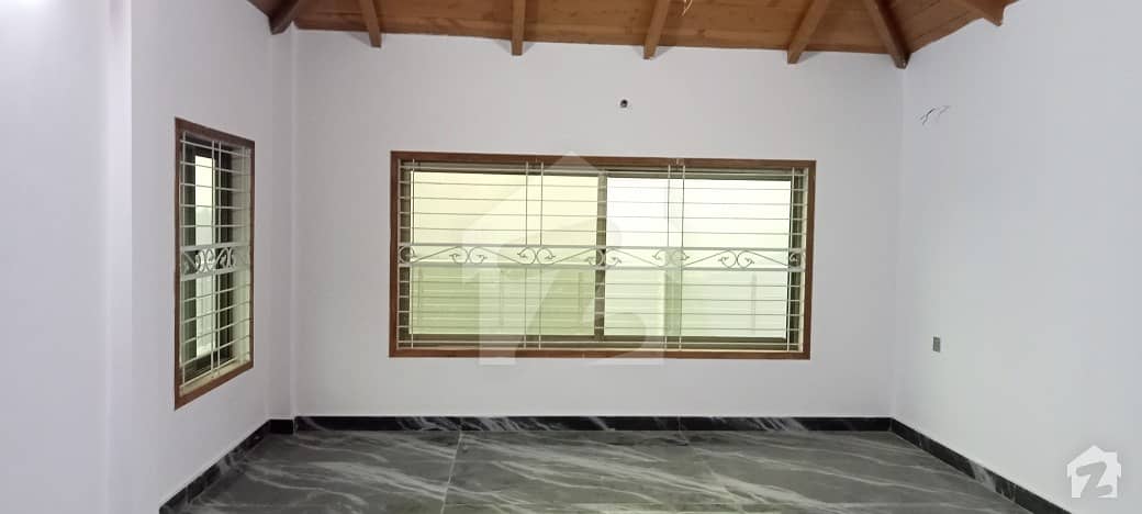 In-demand 3410 Square Feet Penthouse In Available For Sale In-demand 3410 Square Feet Penthouse In Available For Sale