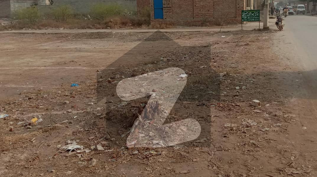 Perfect 252 Square Feet Commercial Plot In Eden Gardens For sale