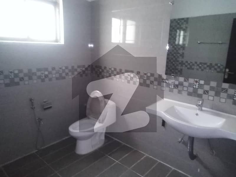 Want To Buy A House In Askari 6? Want To Buy A House In Askari 6?