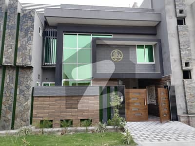 Sitara Sapna City House Sized 6 Marla For sale