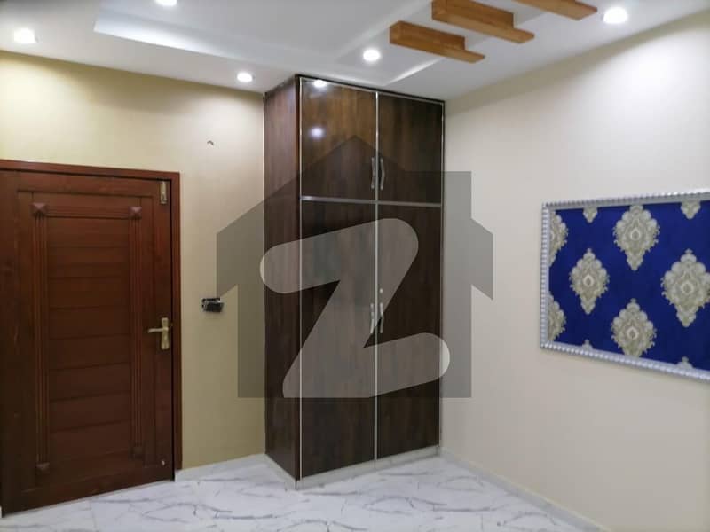 بحریہ نشیمن لاہور میں 3 کمروں کا 5 مرلہ مکان 1.27 کروڑ میں برائے فروخت۔