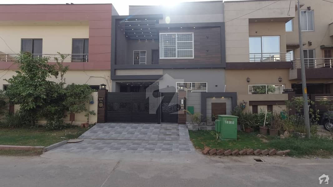 5 Marla Brand New Designer House For Sale In Cc Block Sector D Bahria Town Lahore.