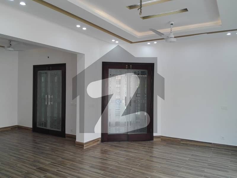 2 Kanal Upper Portion Available For rent In NFC 1