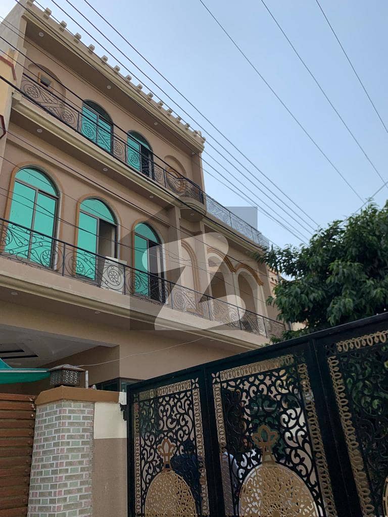 10 Marla Beautiful Brand New Double Story House For Sale in Wapda Town Gujranwala Block-C2