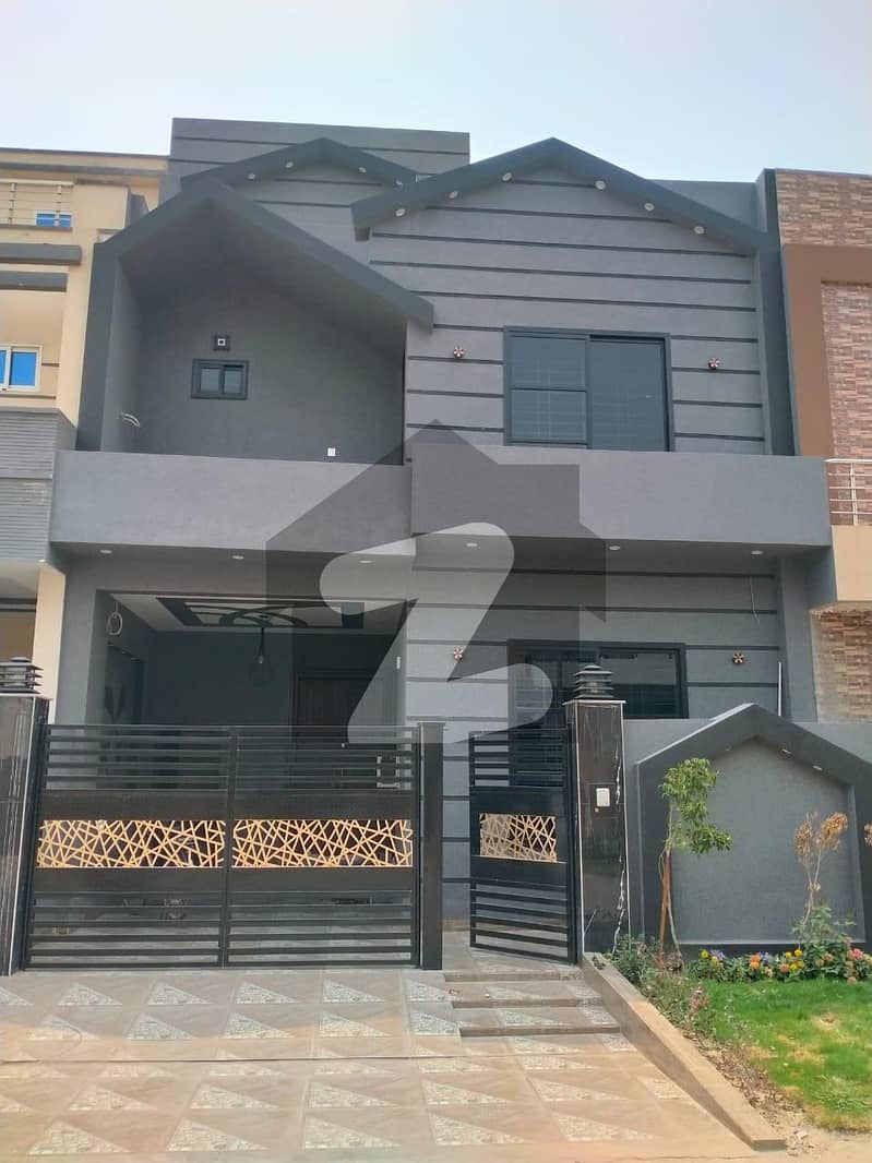 5 Marla Beautiful House For Sale in Citi Housing Gujranwala Block-DD (Near To Park and Masjid)
