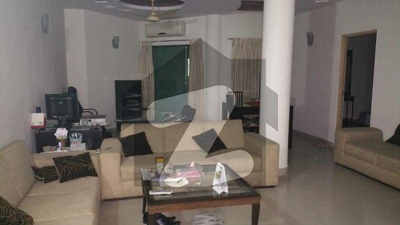 Best Opportunity For Investment Apartment For Sale At Very Reasonable Price