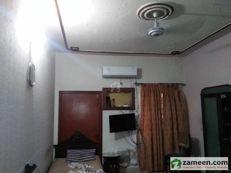 1 Kanal Single Storey House In D Block Canal View Lahore