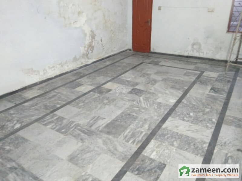 8. 5 Marla Lower Portion In E Block Canal View Lahore 8. 5 Marla Lower Portion In E Block Canal View Lahore
