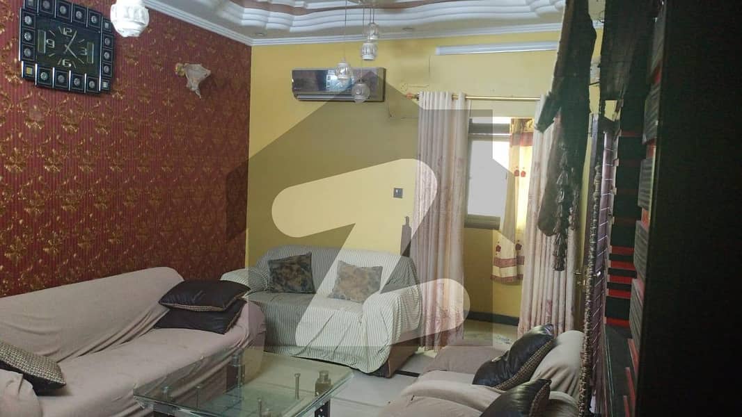 جناح گارڈن ملیر کراچی میں 7 کمروں کا 5 مرلہ مکان 2.6 کروڑ میں برائے فروخت۔