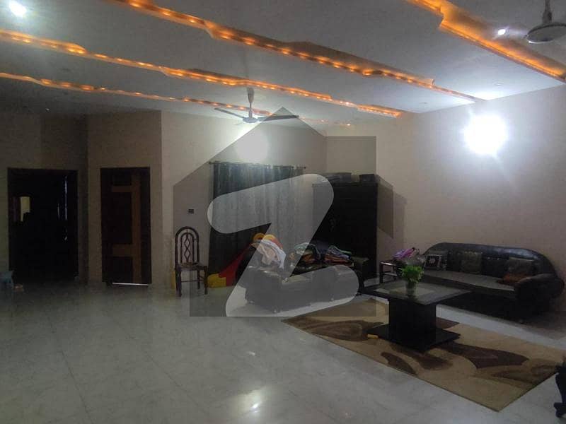 10 marla double storey house for rent in shalimar