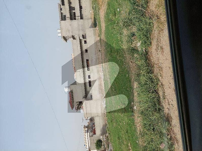 2 Kanal Plot For Sale At 100 Feet Road