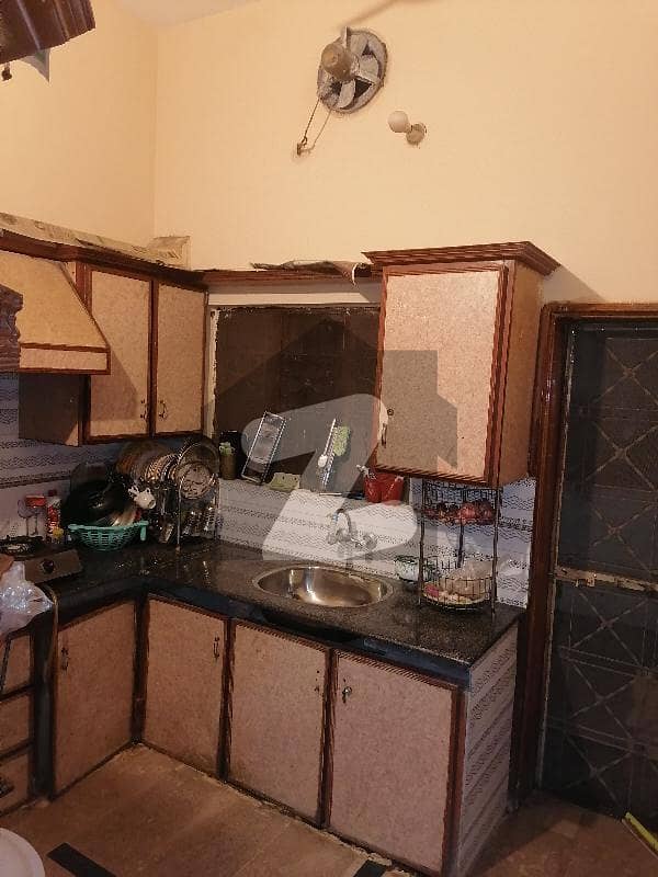 فتح گڑھ لاہور میں 3 کمروں کا 8 مرلہ مکان 1.5 کروڑ میں برائے فروخت۔