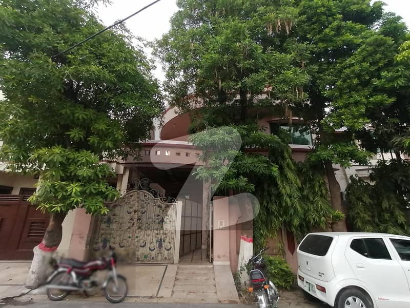 10 Marla Ground-Portion For Rent in Wapda Town Gujranwala Block-C2