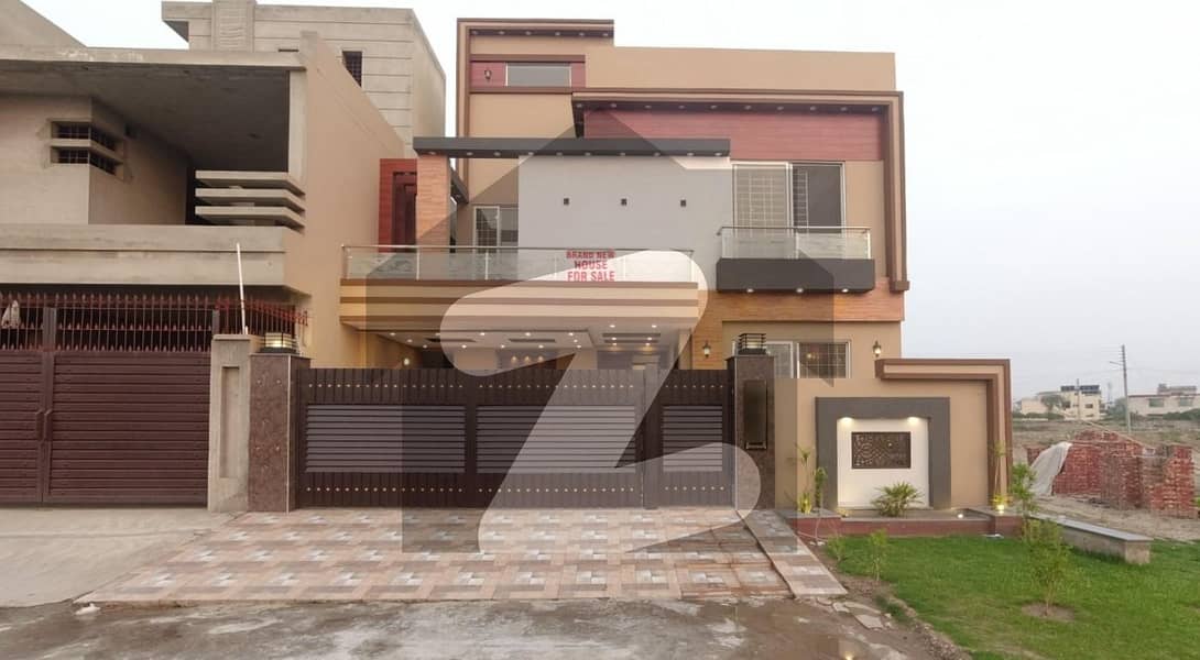 10 Marla Double Storey House Is Available For Sale In M-Block LDA Avenue Lahore