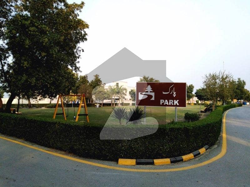 Residential Plot Is Available For Sale In Bahria Nasheman - Sunflower