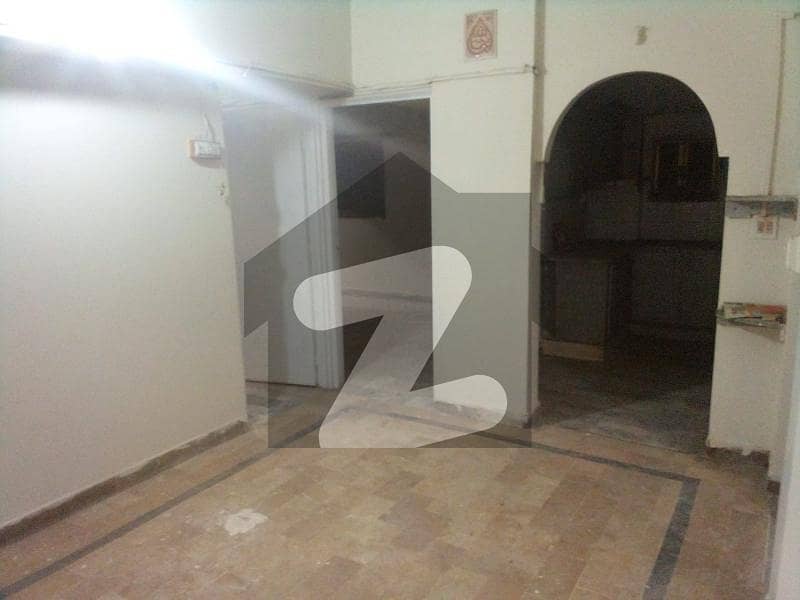 Flat Of 900 Square Feet In Gulshan-E-Amin For Rent