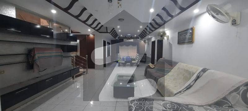 ویلینشیاء ہاؤسنگ سوسائٹی لاہور میں 8 کمروں کا 1.7 کنال مکان 6.85 کروڑ میں برائے فروخت۔