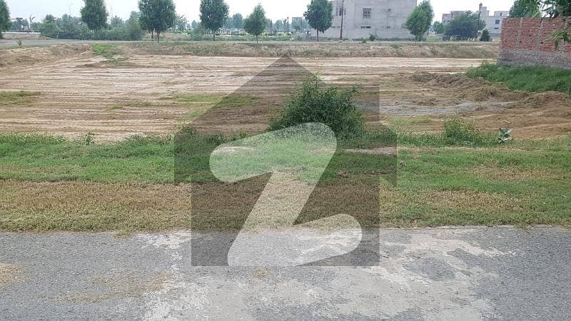 12 Marla Plot Near to Main Boulevard in Lake City Sector M-1