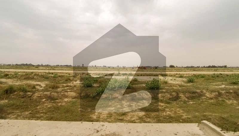 Dha Phase 9 Prism Oval Inner Circle 4 Marla Commercial Plot For Sale