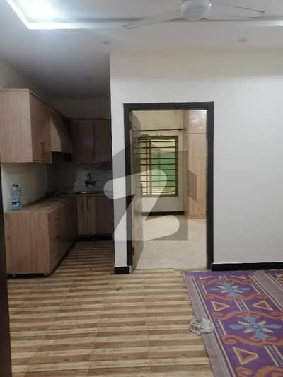 2 Bed Flat Available For Rent In Aria Mohalla Near Saver Food