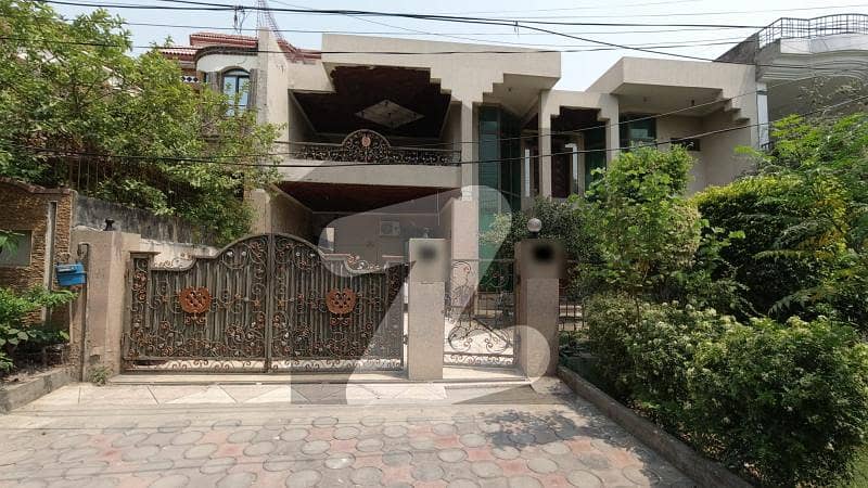 1 Kanal House For Sale In West Wood Society Near Raiwind Road Lahore