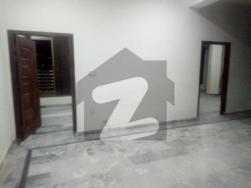Upper Portion Of 1125 Square Feet For Rent In Meherban Colony