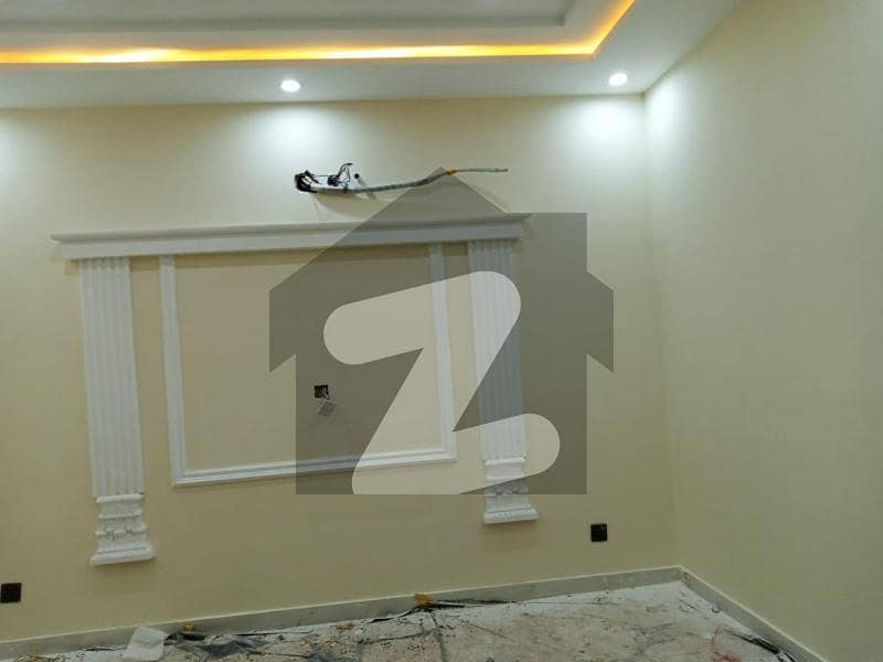 900 Square Feet Flat In Beautiful Location Of State Life Housing Phase 1 In Lahore