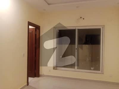 Sector C1 16  Marla Ground Portion For Rent In Bahria Enclave Islamabad.