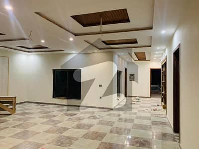 ایل ڈی اے ایوینیو ۔ بلاک جی ایل ڈی اے ایوینیو لاہور میں 3 کمروں کا 1 کنال بالائی پورشن 58 ہزار میں کرایہ پر دستیاب ہے۔
